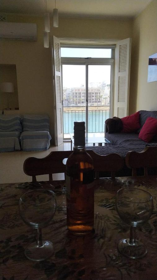 Sea View 2 Bedroom Apartment Marsaskala Extérieur photo