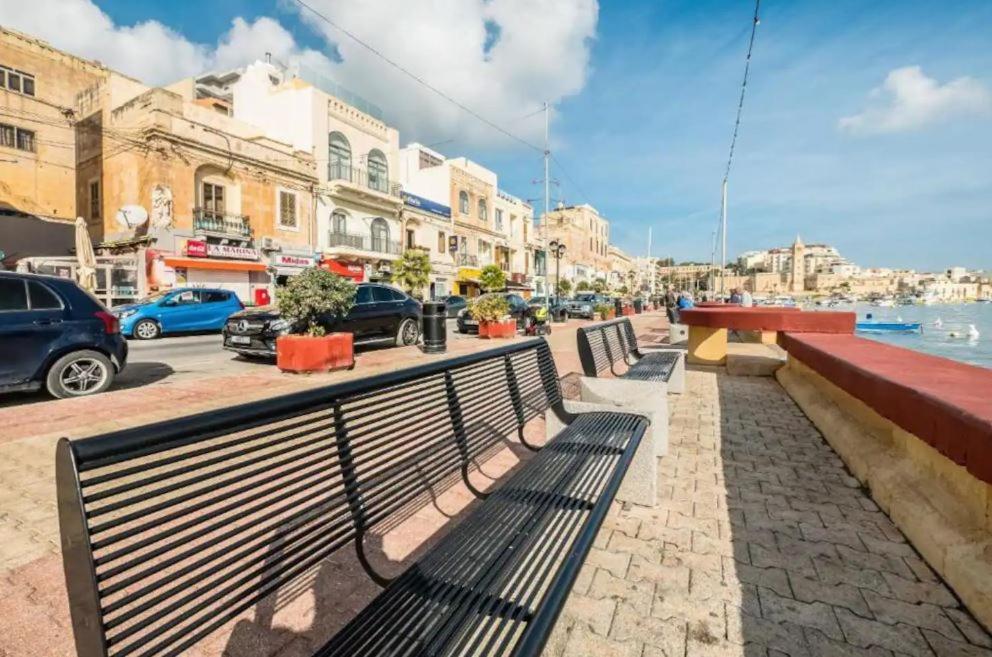 Sea View 2 Bedroom Apartment Marsaskala Extérieur photo